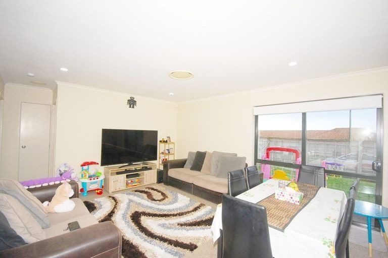 Photo of property in 11 Carrick Glen Avenue, Flat Bush, Auckland, 2019