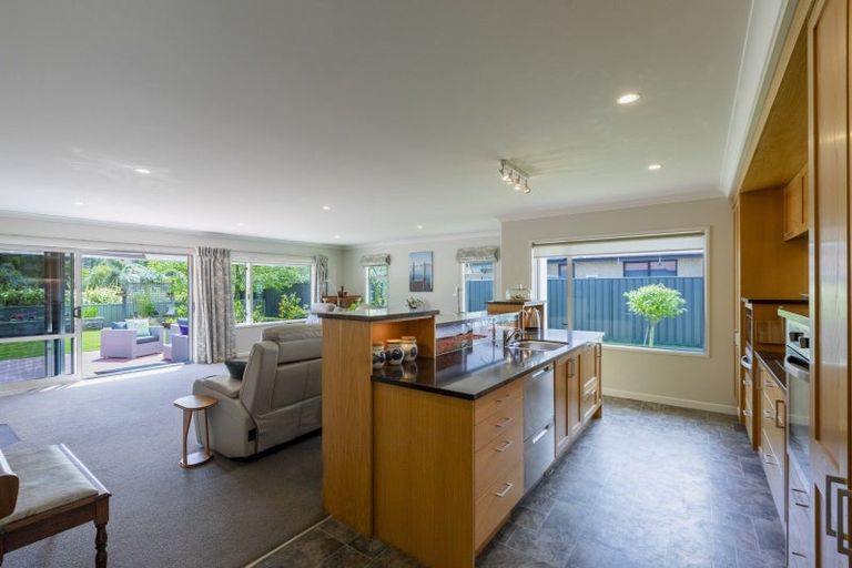 Photo of property in 10 Rochfort Street, Otane, 4202