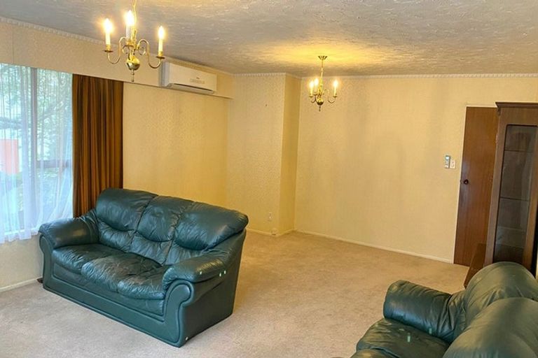 Photo of property in 50 Cortina Avenue, Johnsonville, Wellington, 6037