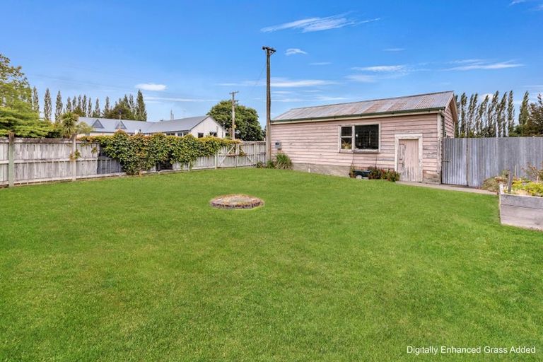 Photo of property in 16 Maria Street, Lumsden, 9730