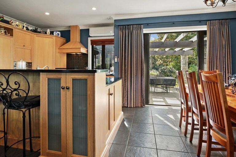 Photo of property in 6 Meadowbank Court, Huntington, Hamilton, 3210