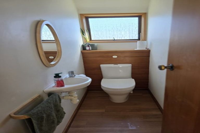 Photo of property in 11 Cannon Street, Westown, New Plymouth, 4310