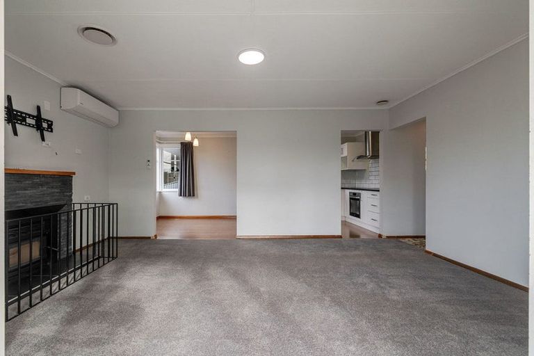 Photo of property in 12 Keith Street, Roslyn, Palmerston North, 4414