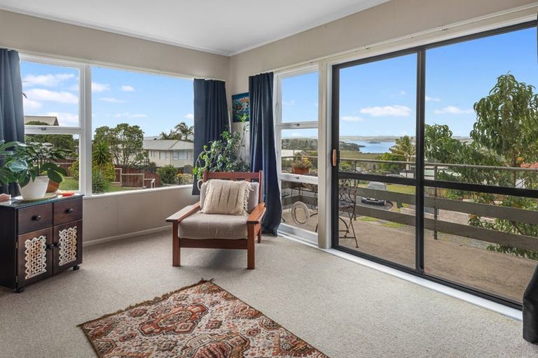 Photo of property in 7 Leonard Place, Onerahi, Whangarei, 0110