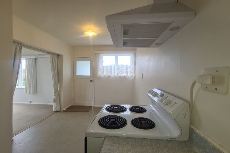 Photo of property in 15 Thornley Street, Titahi Bay, Porirua, 5022