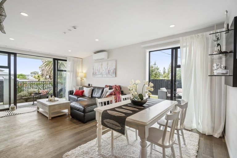 Photo of property in 1/388 Hibiscus Coast Highway, Orewa, 0931