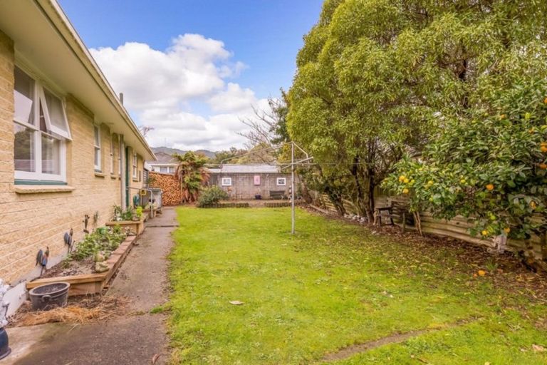 Photo of property in 14 Flavia Grove, Clouston Park, Upper Hutt, 5018