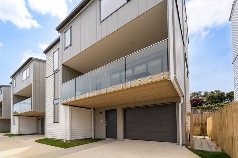 Photo of property in 3/49 Northboro Road, Belmont, Auckland, 0622