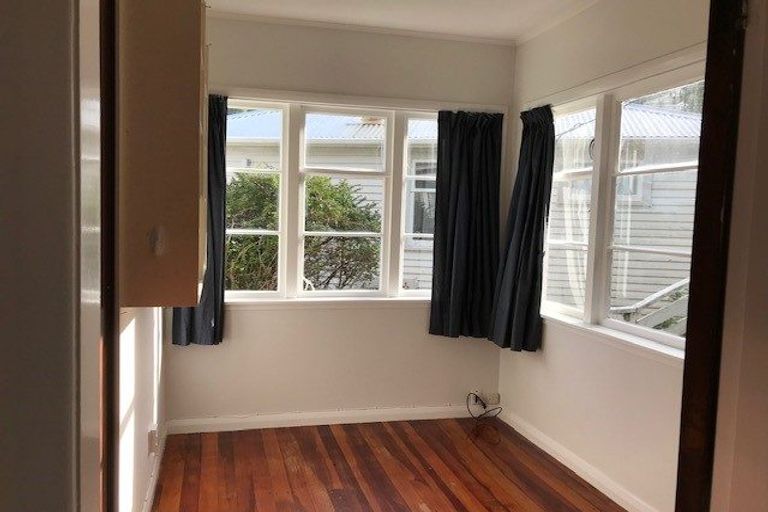 Photo of property in 70 Marewa Road, Hataitai, Wellington, 6021