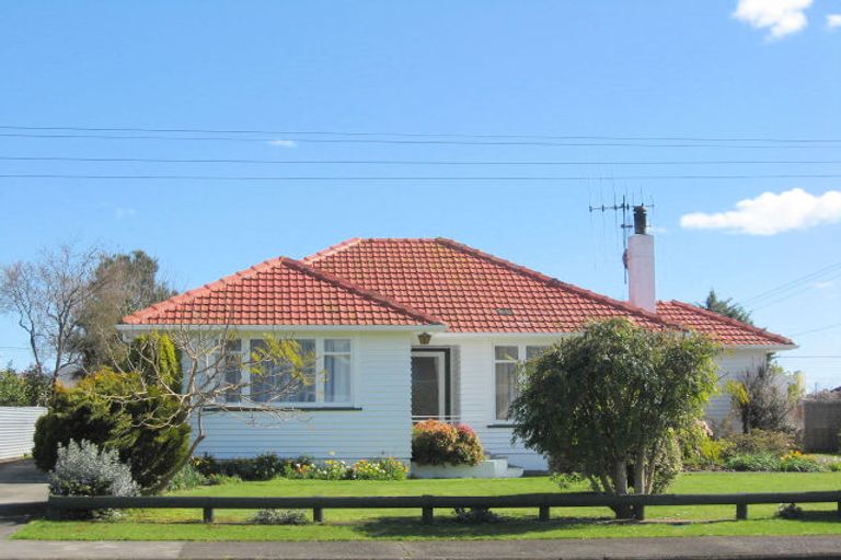 Photo of property in 23 George Street, Levin, 5510