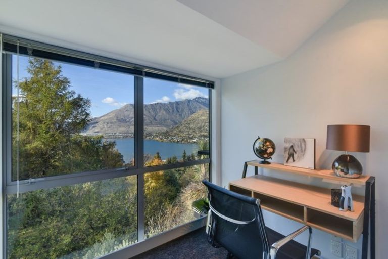 Photo of property in 2 Nugget Knob, Queenstown, 9300