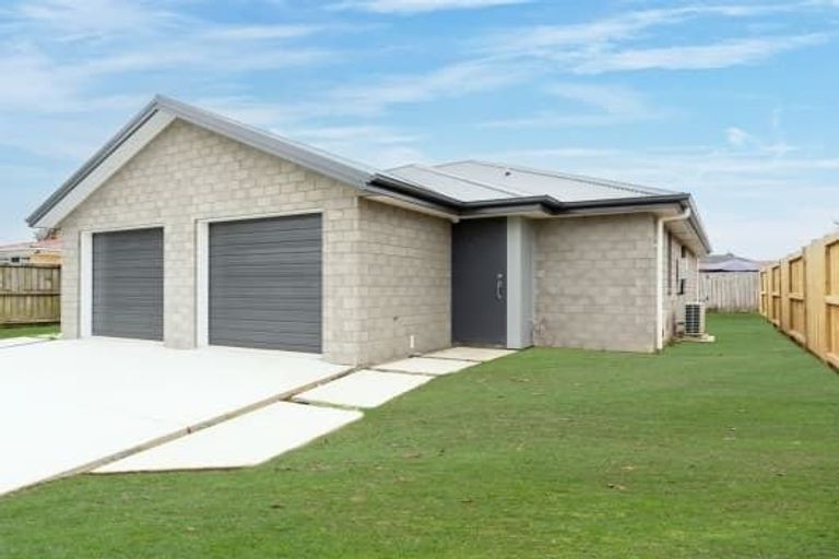 Photo of property in 2u2 Masefield Drive, Enderley, Hamilton, 3214