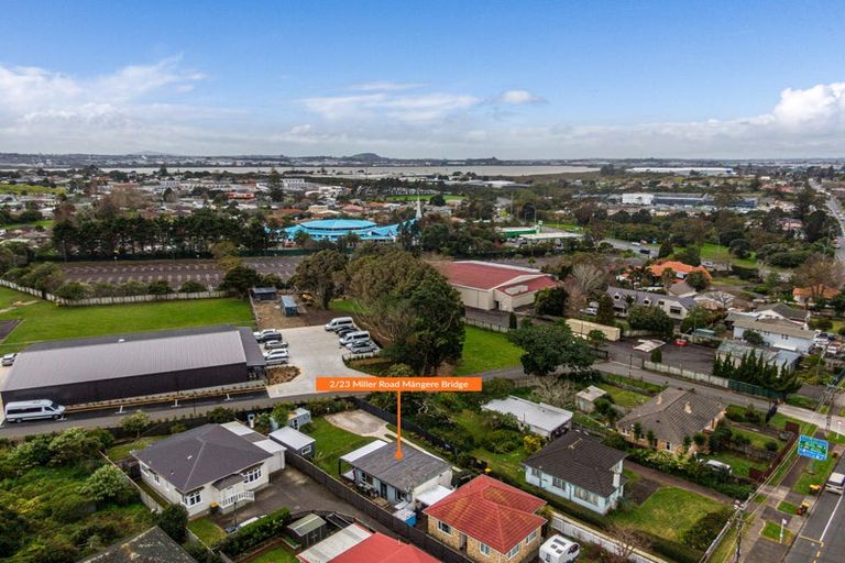 Photo of property in 2/23 Miller Road, Mangere Bridge, Auckland, 2022