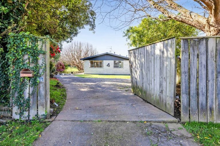 Photo of property in 4 Ropata Street, Hawera, 4610
