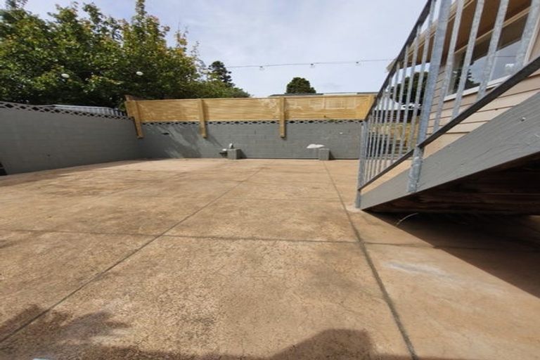 Photo of property in 40 Velma Road, Hillcrest, Auckland, 0627