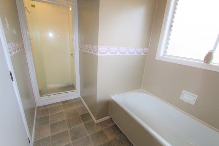 Photo of property in 17 Fergusson Street, Tokoroa, 3420