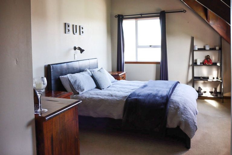 Photo of property in 3 Maclaurin Street, Dannevirke, 4930