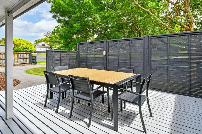 Photo of property in 6 Lorelei Place, Opaheke, Papakura, 2113