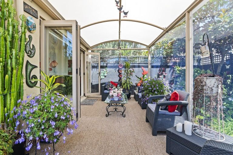 Photo of property in 46 Millennial Way, Orewa, 0931