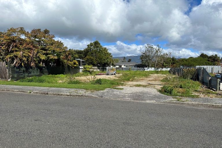 Photo of property in 4 Stout Street, Westport, 7825