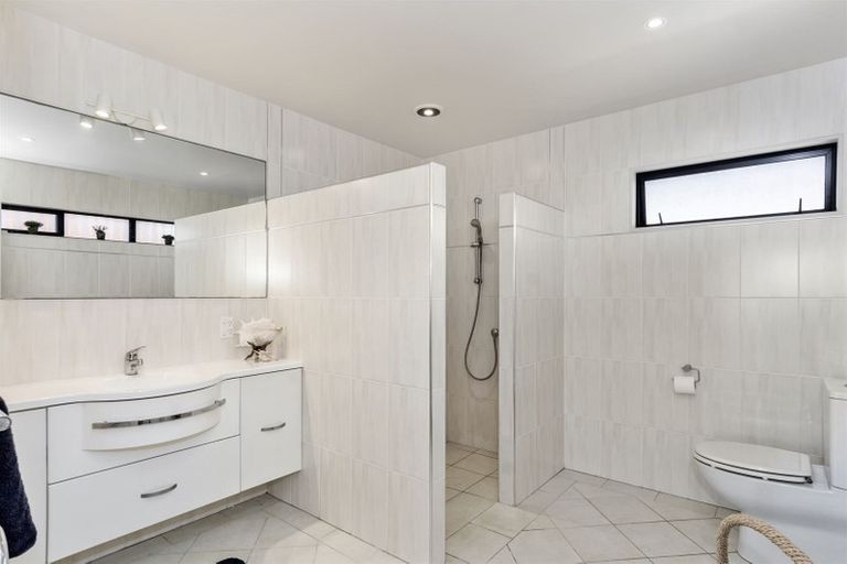Photo of property in 57 Motiti Road, Papamoa Beach, Papamoa, 3118