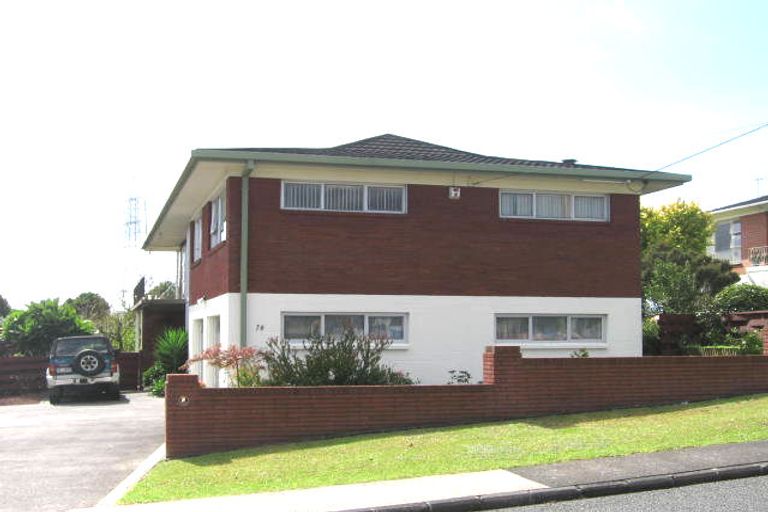 Photo of property in 76 Royal View Road, Te Atatu South, Auckland, 0610