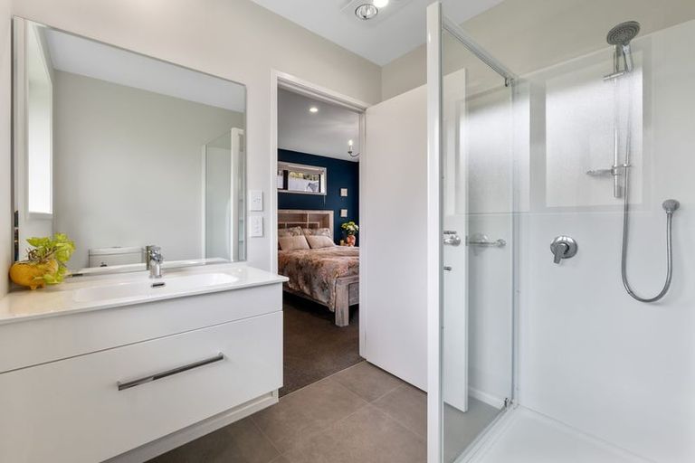 Photo of property in Kindberg Road, Hurworth, New Plymouth, 4310
