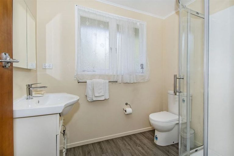 Photo of property in 70 Handforth Street, Onerahi, Whangarei, 0110