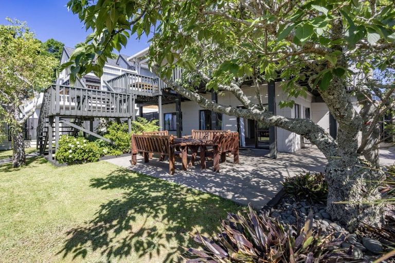 Photo of property in 219 Royal Road, Massey, Auckland, 0614