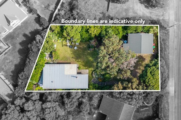 Photo of property in 42 Field Way, Waikanae Beach, Waikanae, 5036