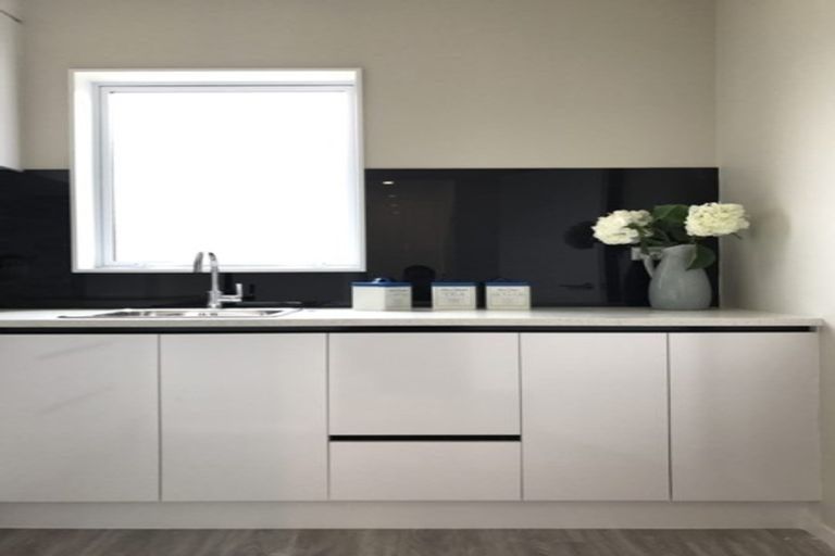 Photo of property in 14 Creggan Crescent, Flat Bush, Auckland, 2019