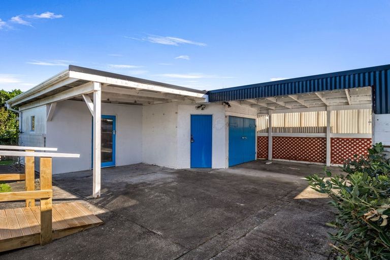 Photo of property in 201 Cornfoot Street, Castlecliff, Whanganui, 4501