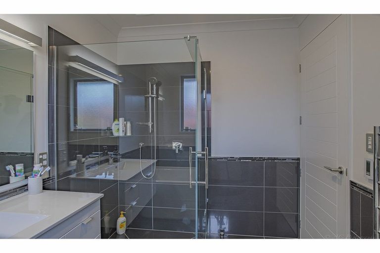 Photo of property in 8 Glenview Terrace, Highfield, Timaru, 7910