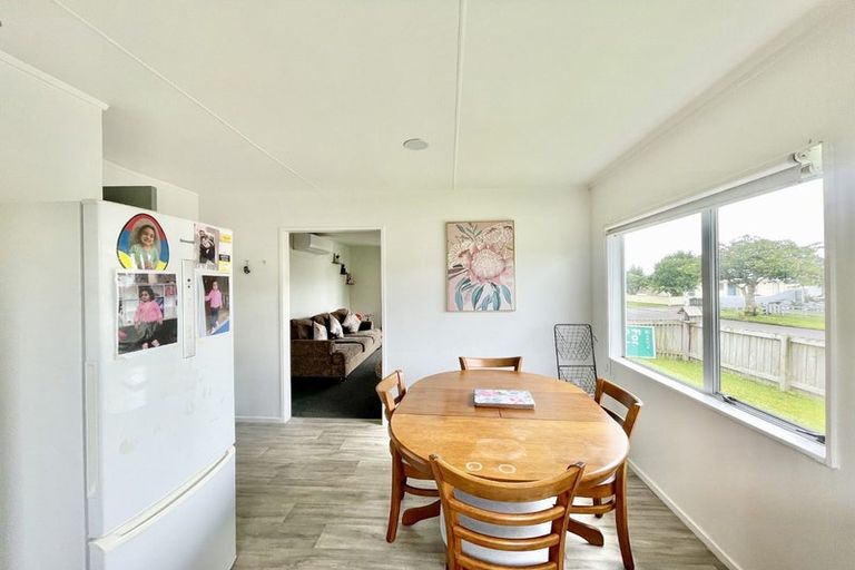 Photo of property in 14 Guy Avenue, Levin, 5510