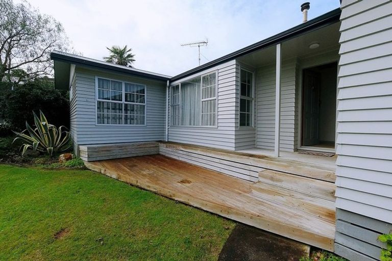 Photo of property in 18 Cypress Crescent, Pukete, Hamilton, 3200