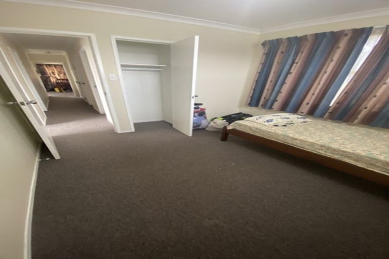 Photo of property in 50 Sycamore Drive, Sunnynook, Auckland, 0620