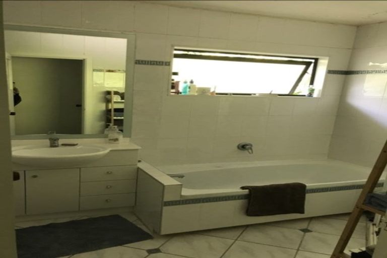 Photo of property in 4 Glenview Terrace, Saint Martins, Christchurch, 8022