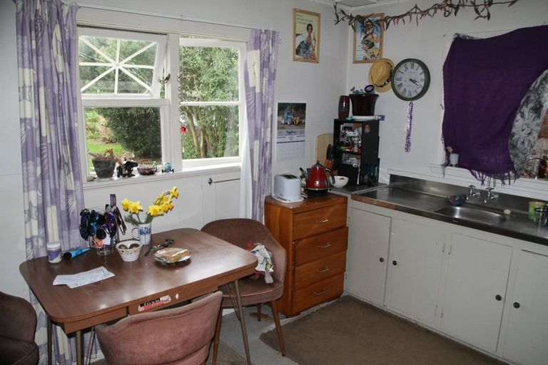 Photo of property in 15-15a Mill Street, Westport, 7825