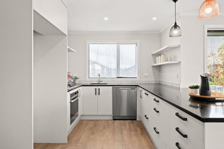 Photo of property in 4 Whakapono Avenue, Baverstock, Hamilton, 3200