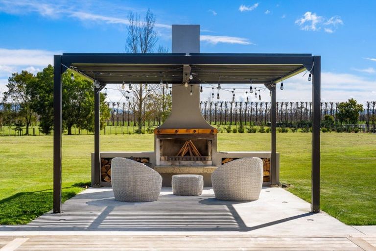 Photo of property in 136 Kereru Road, Maraekakaho, Hastings, 4171
