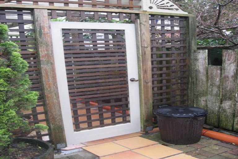 Photo of property in 24a Aro Street, Aro Valley, Wellington, 6021