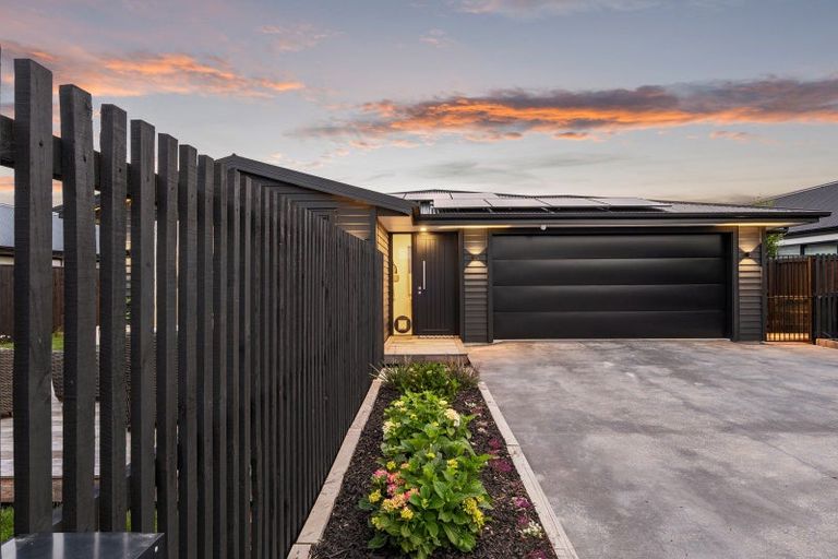 Photo of property in 5 Blade Mews, Prebbleton, 7604