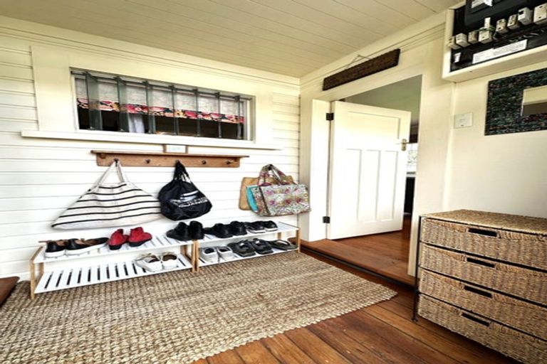 Photo of property in 1/147 Queen Street, Richmond, 7020