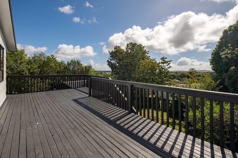 Photo of property in 25 Barberton Terrace, Red Hill, Papakura, 2110