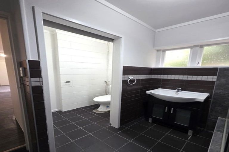 Photo of property in 31b Salisbury Road, Birkdale, Auckland, 0626