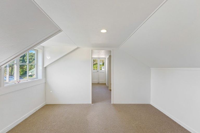 Photo of property in 3 State Highway 1, Otaki, 5512