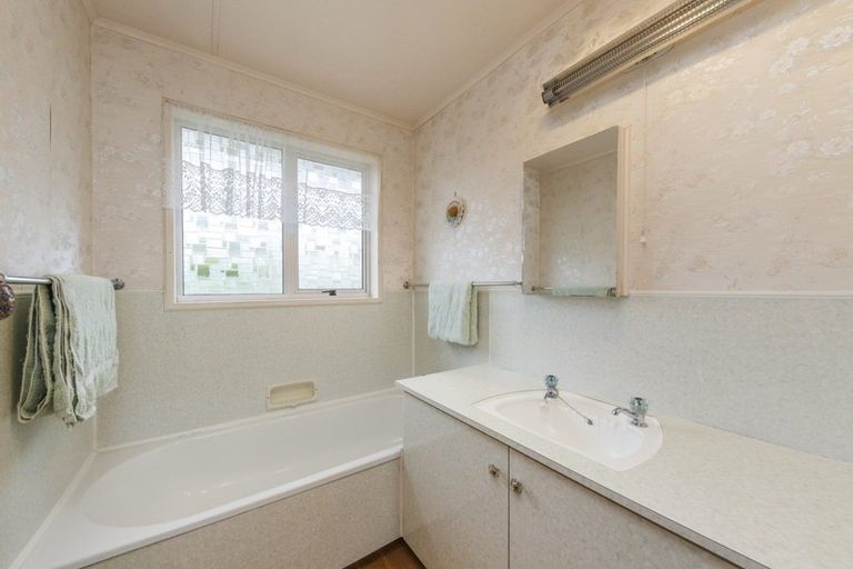 Photo of property in 14 Suffolk Crescent, Feilding, 4702