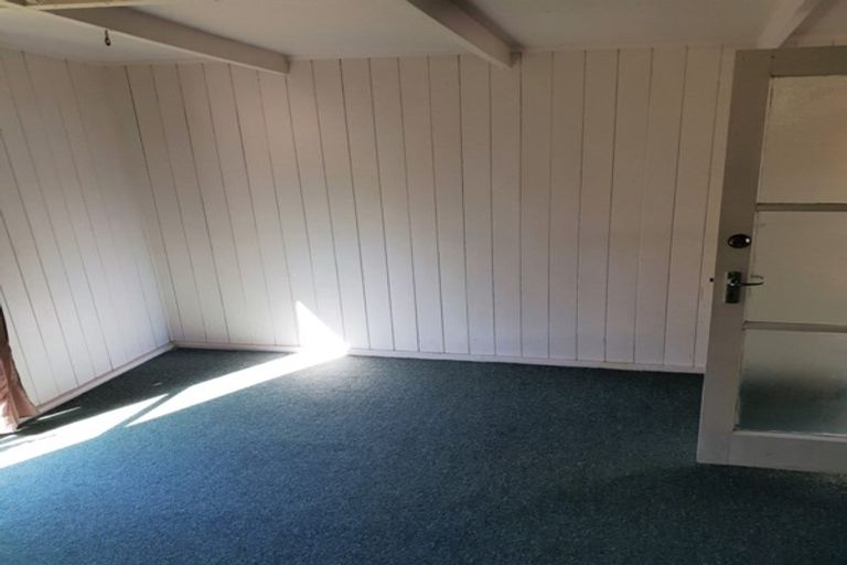 Photo of property in 79 Kitchener Road, Waiuku, 2123