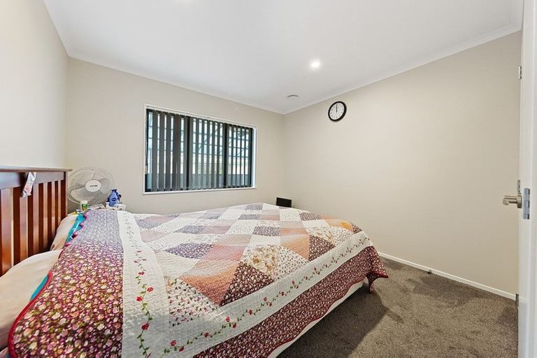 Photo of property in 102 Carruth Road, Papatoetoe, Auckland, 2025