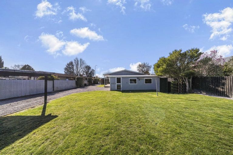 Photo of property in 207 West Belt, Rangiora, 7400